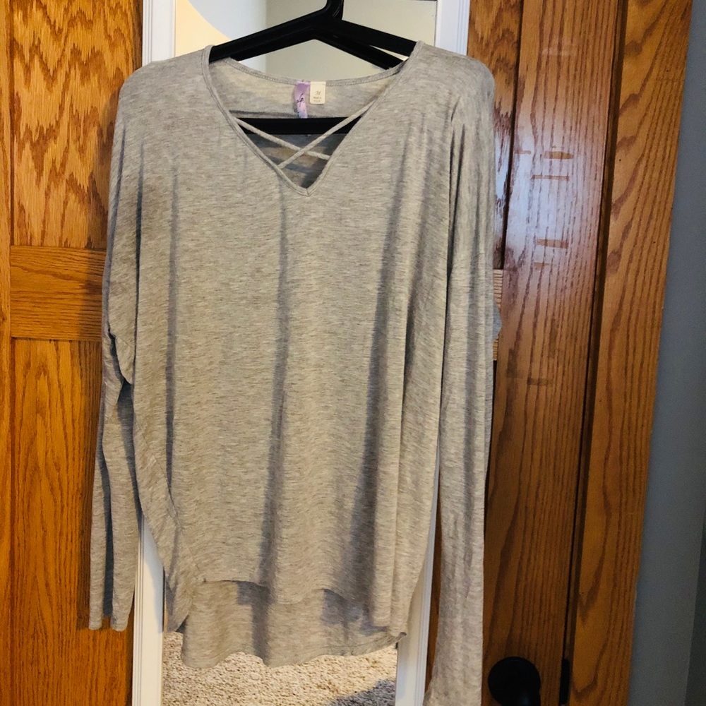 Gray Long Sleeve💫